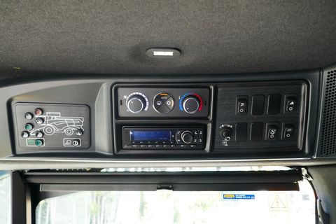 [3600-5806705-17.jpg]