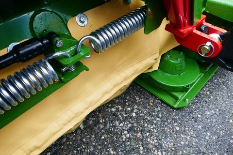 [3600-5947324-5.jpg]