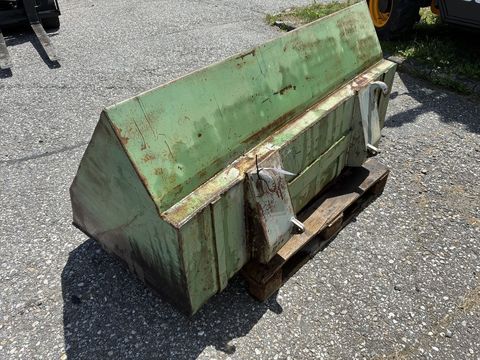 [3600-5947363-1.jpg]