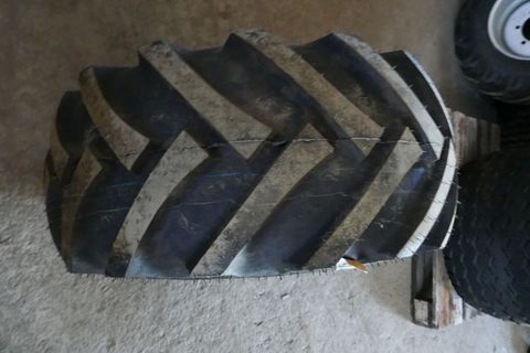 [3600-5969972-7.jpg]