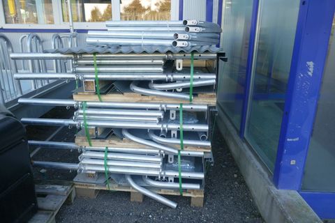 [3600-5981740-6.jpg]