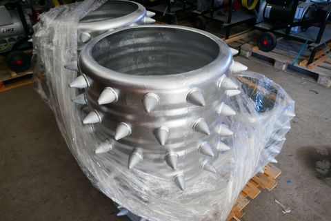 [3600-6013905-4.jpg]