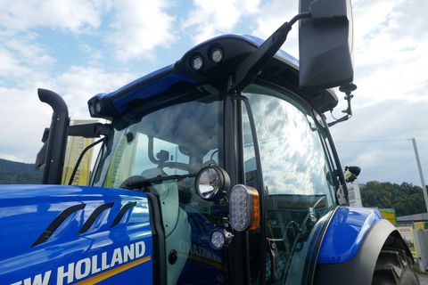 [3600-6157848-5.jpg]