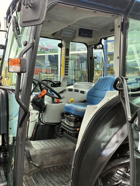 [3600-6293877-4.jpg]