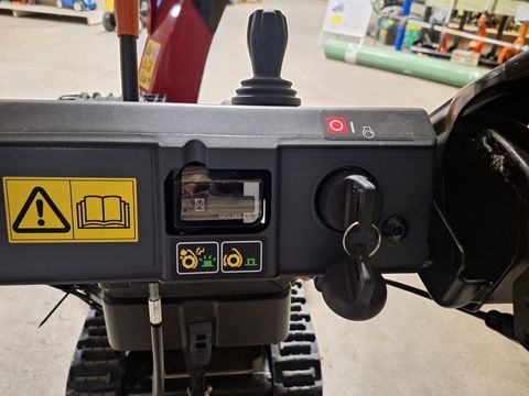 [3600-6381349-0.jpg]