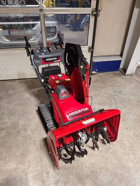 [3600-6381349-6.jpg]