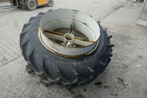 [3600-6391417-7.jpg]