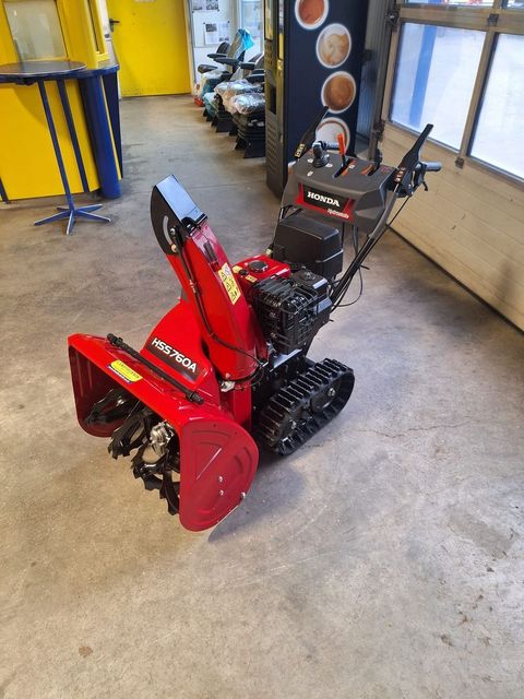 [3600-6395421-6.jpg]