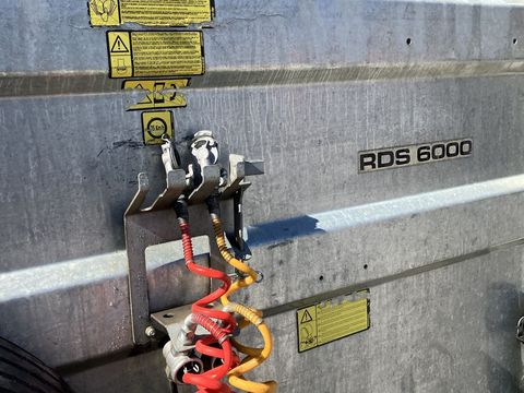 [3600-6409385-8.jpg]