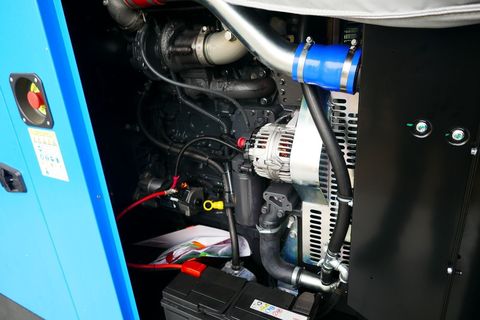 [3600-6433599-7.jpg]