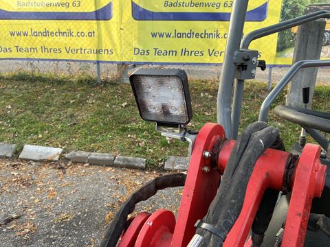 [3600-6440681-12.jpg]