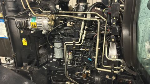 [3600-6481555-6.jpg]