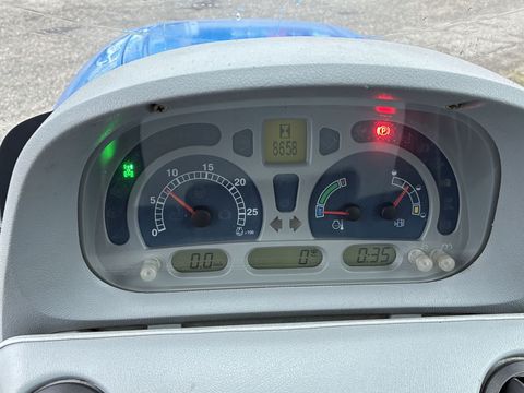 [3600-6481555-8.jpg]