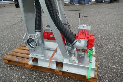 [3600-6481859-8.jpg]