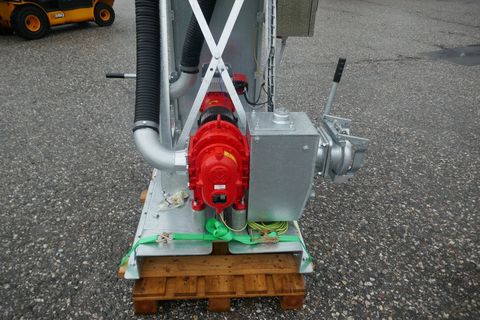 [3600-6481859-9.jpg]