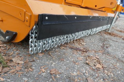 [3600-6481888-6.jpg]