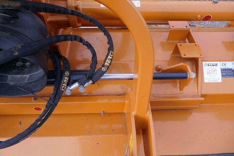 [3600-6481888-7.jpg]