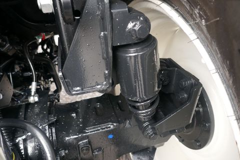 [3600-6492226-4.jpg]