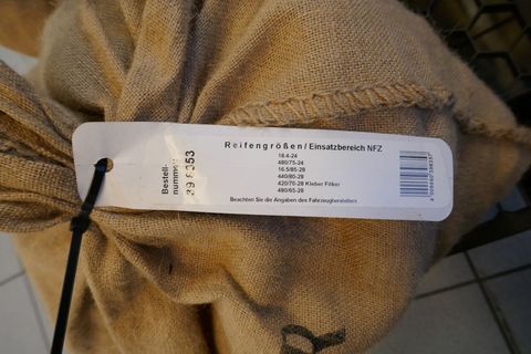 [3600-6525523-5.jpg]