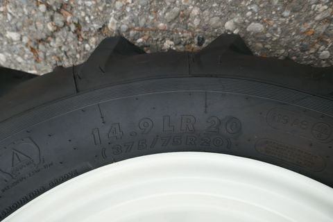 [3600-6526133-10.jpg]