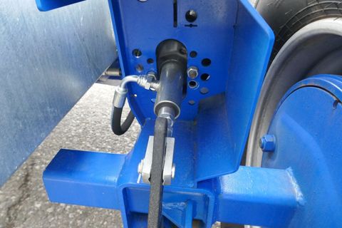 [3600-6559160-21.jpg]