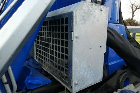 [3600-6618935-15.jpg]