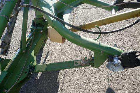 [3600-6663658-4.jpg]