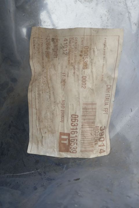 [3600-6671119-9.jpg]