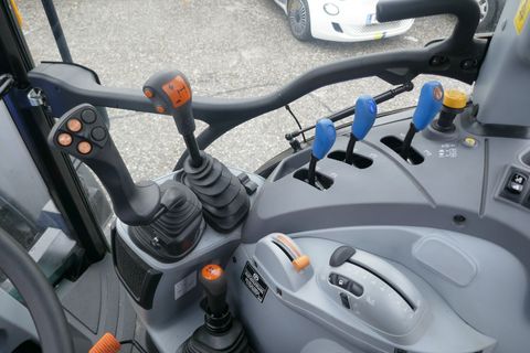 [3600-6671196-8.jpg]