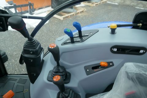 [3600-6671229-8.jpg]