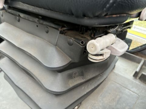 [3600-6679421-11.jpg]