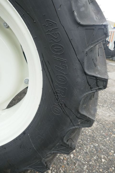 [3600-6709636-7.jpg]