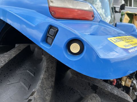 [3600-6742941-12.jpg]