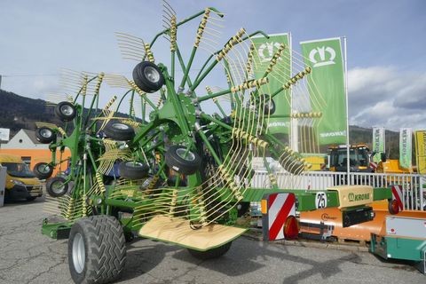 [3600-6743226-5.jpg]