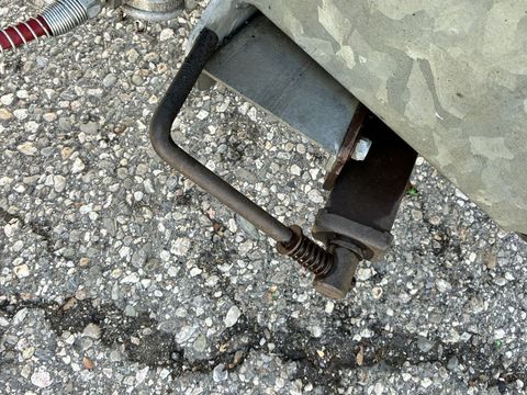 [3600-6743267-8.jpg]