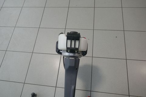 [3600-6745635-10.jpg]