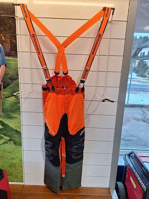 [3600-6746250-1.jpg]