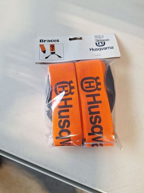 [3600-6746251-2.jpg]