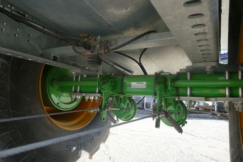 [3600-6757712-11.jpg]