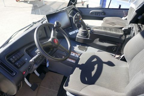 [3600-6769176-8.jpg]