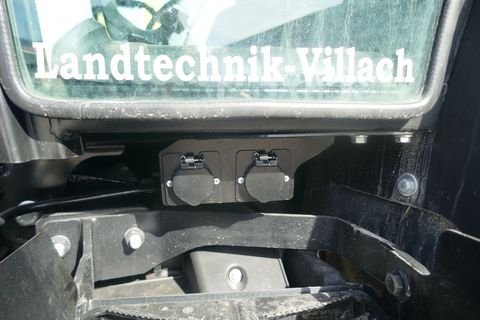 [3600-6773408-10.jpg]