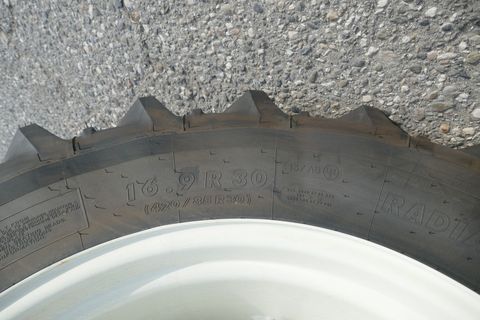 [3600-6805202-6.jpg]