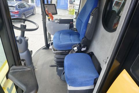 [3600-6808455-10.jpg]