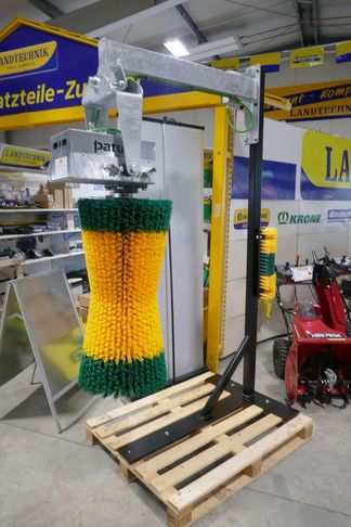 [3600-6845443-0_1.jpg]