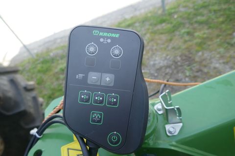 [3600-6861633-12.jpg]