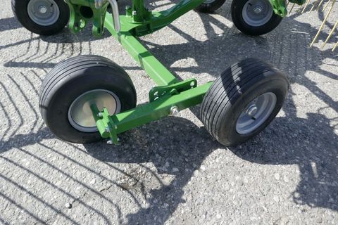 [3600-6861633-3.jpg]