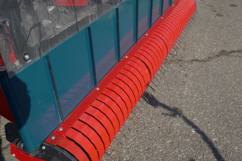 [3600-6861645-4.jpg]