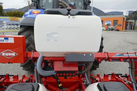 [3600-6870817-5.jpg]