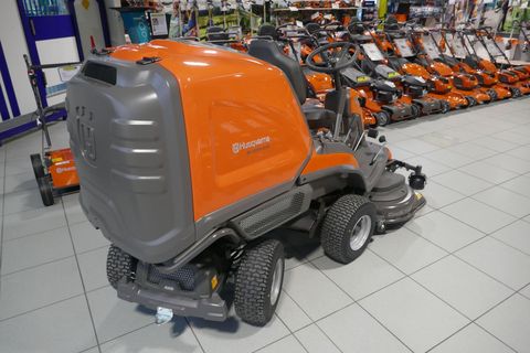 [3600-6883483-2.jpg]