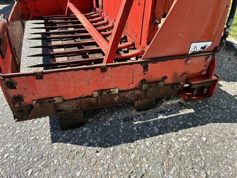 [3600-6903369-3.jpg]